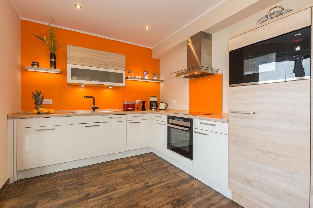 Villa Lifestyle _ Vip_Lounge_Suite Gohren-Lebbin Bagian luar foto