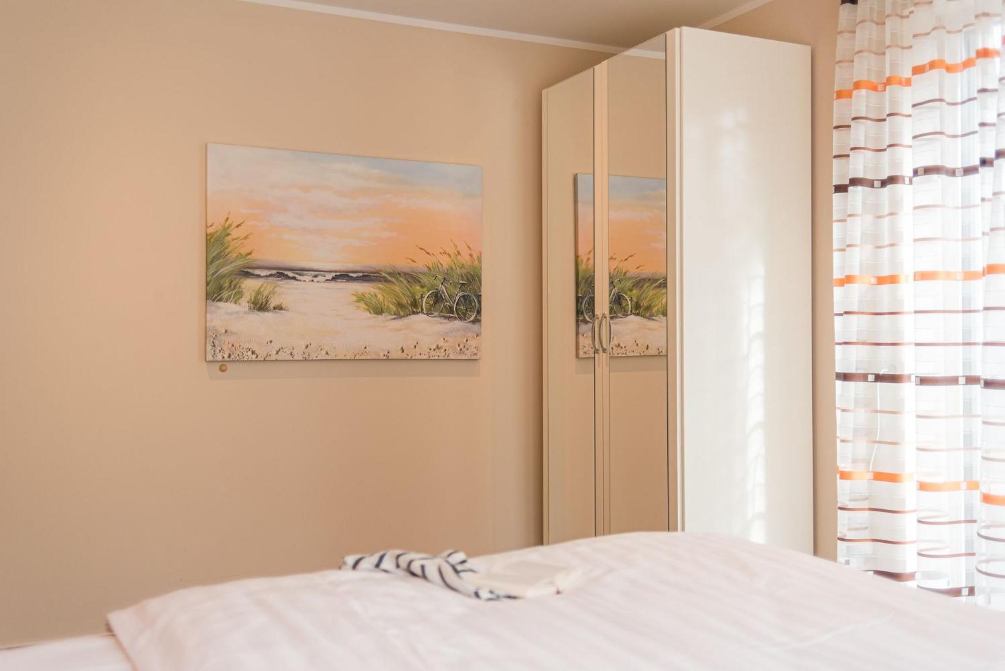 Villa Lifestyle _ Vip_Lounge_Suite Gohren-Lebbin Bagian luar foto